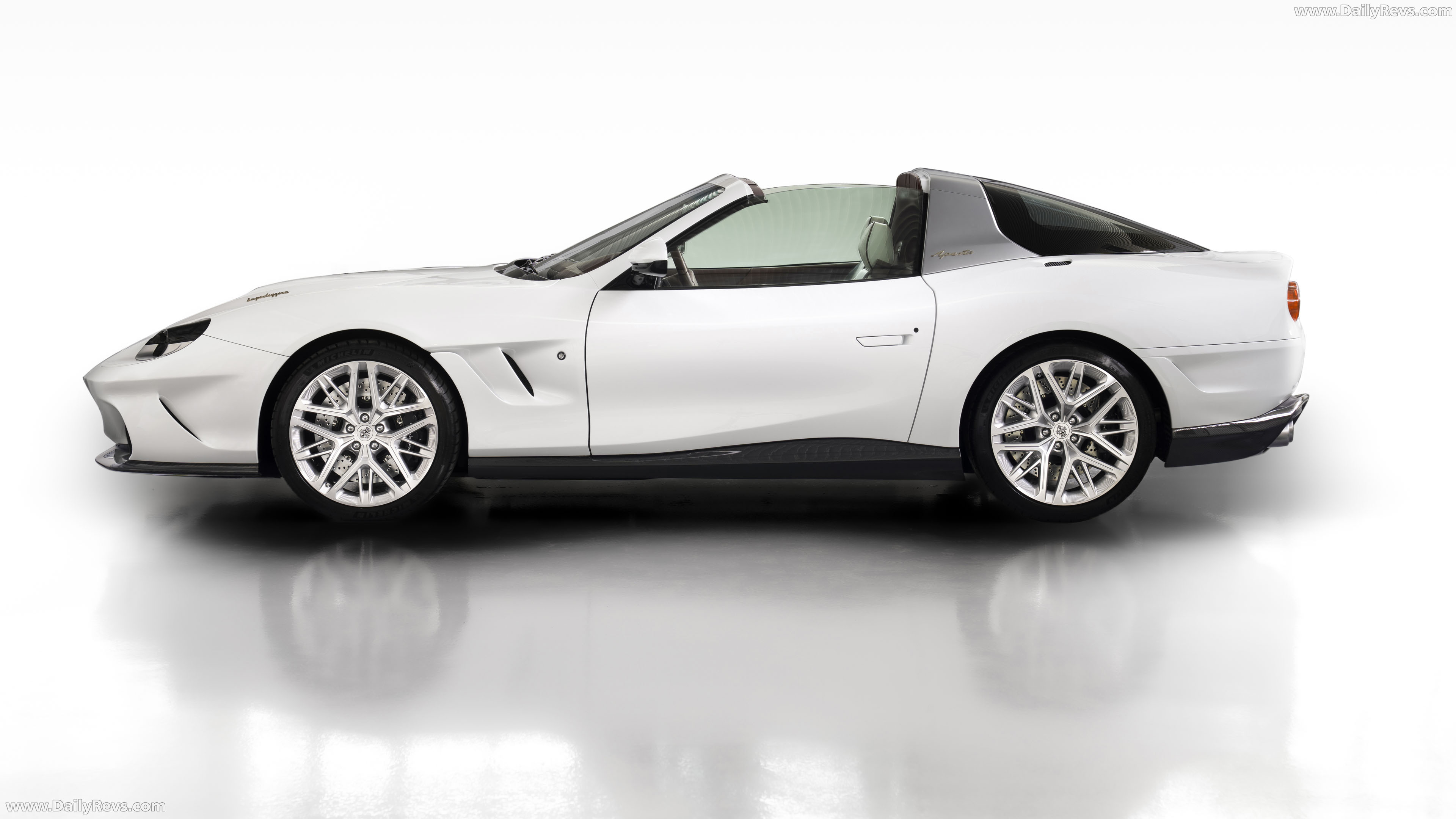 2027 Touring Superleggera Veloce12 Aperta Side View